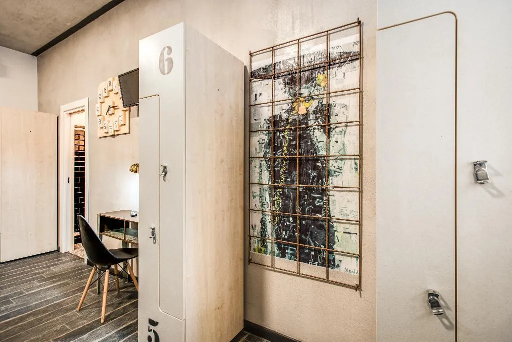 Bed in dormitory CAPACITY 8 Room, Hostel Trastevere 2, Rome