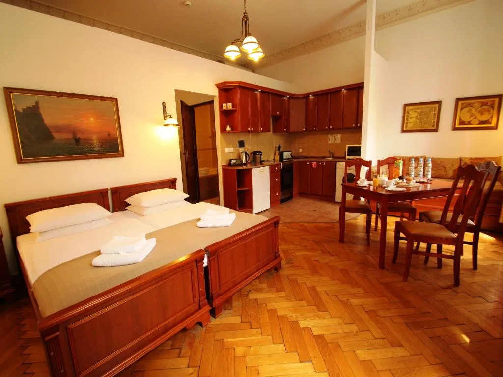 STUDIO SUPERIOR WITH BALCONY Room, Ventus Rosa Self Service Apartments, Krakow