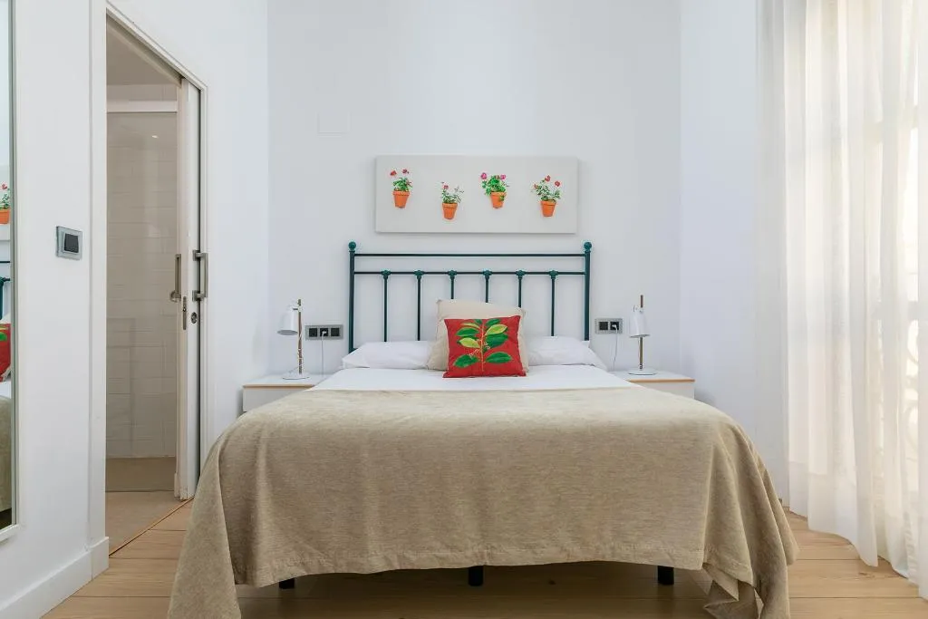APARTMENT DUPLEX Room, Holiday Rentals Tempa Museo, Seville