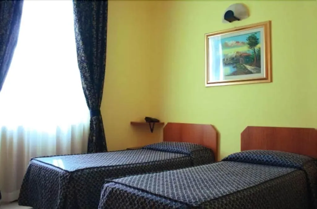 Room, Hotel Aurelia, Milan