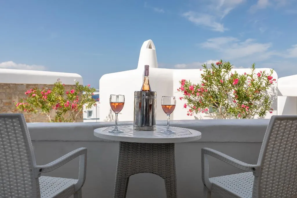 DOUBLE PREMIUM GARDEN VIEW Room, Saint John Hotel Villas & Spa, Mykonos