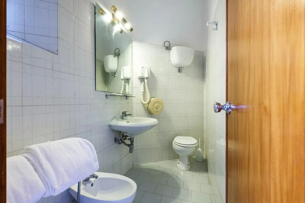 SINGLE STANDARD Room, Repubblica, Rome