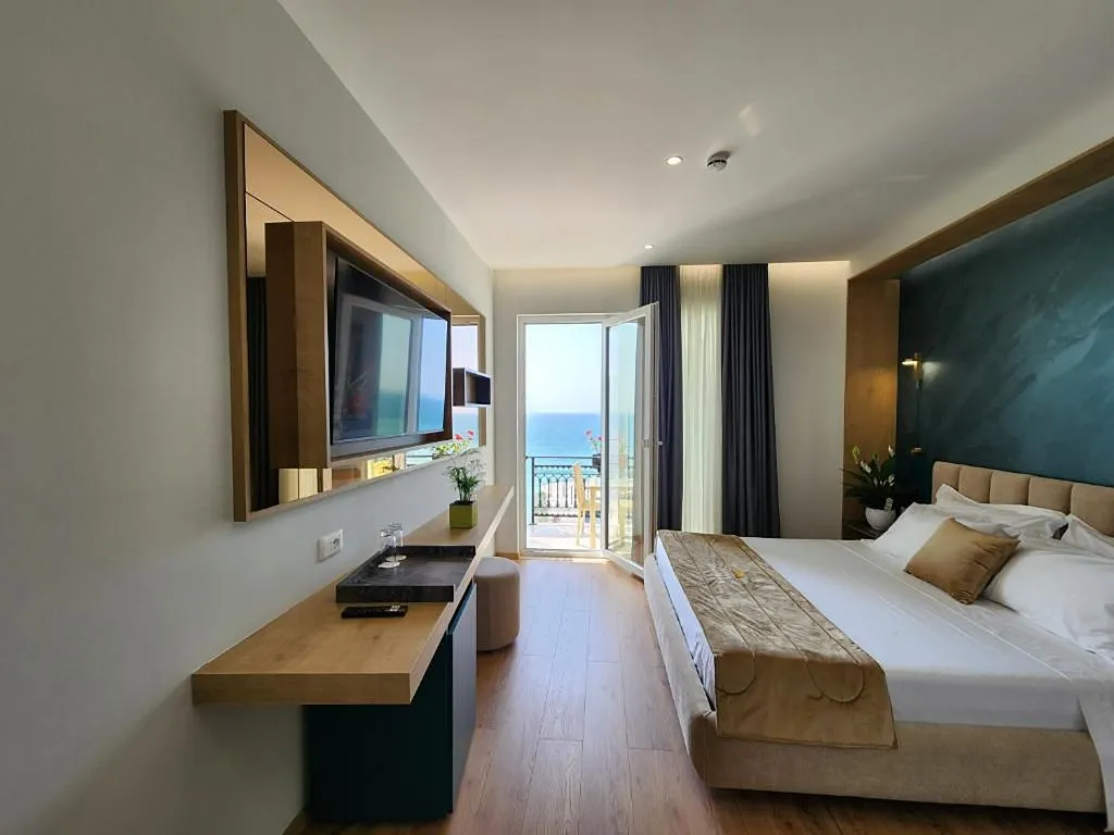 DOUBLE SUPERIOR Room, Hotel Gold, Kavaje