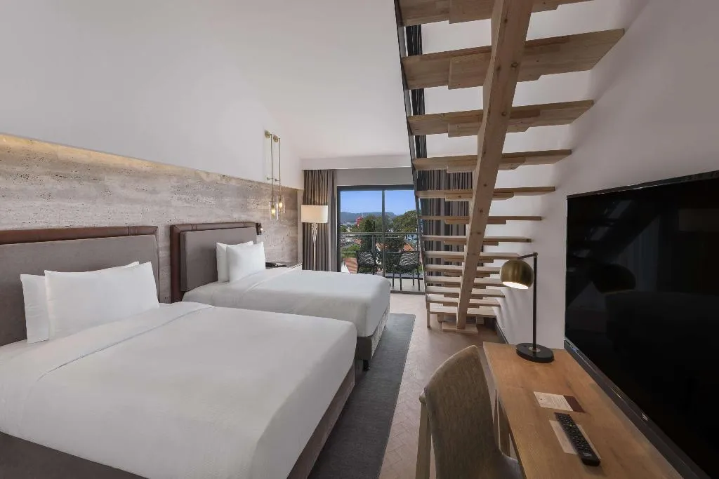 SUITE SEA VIEW Room, DoubleTree By Hilton Antalya Kemer, Antalya