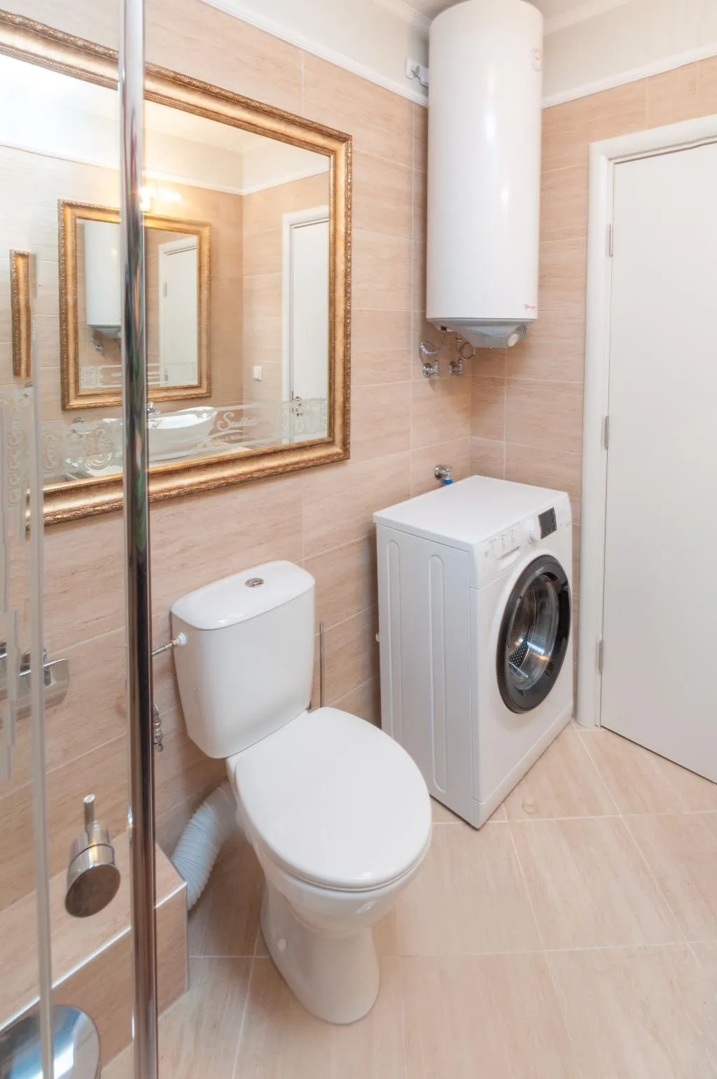 APARTMENT DELUXE POOL VIEW Room, Harmony Suites Grand Resort 11&12, Bourgas