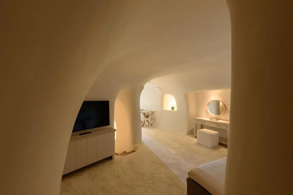 Room, Kapari Natural Resort - member of Unique Lodges Na, Santorini
