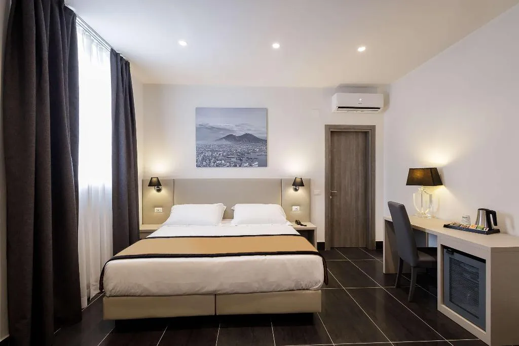 Double or Twin STANDARD Room, Best Western Hotel dei Mille, Naples