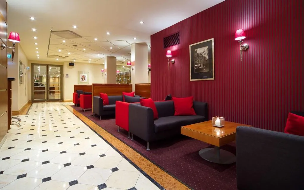 Bar, Radisson Blu Ridzene Hotel, Riga