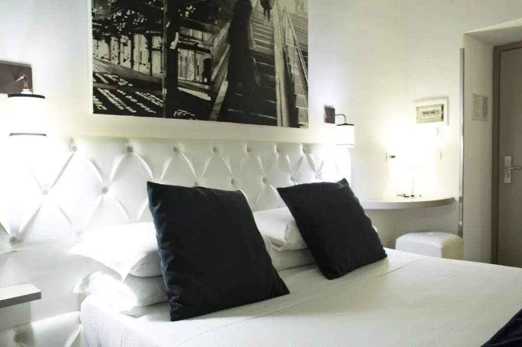 Room, Piazza Farnese Luxury Suites, Rome