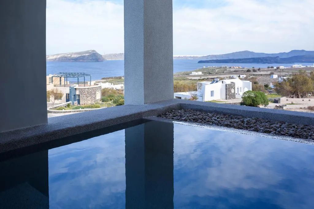 SUITE PREMIUM Room, Potnia Theron Suites, Santorini