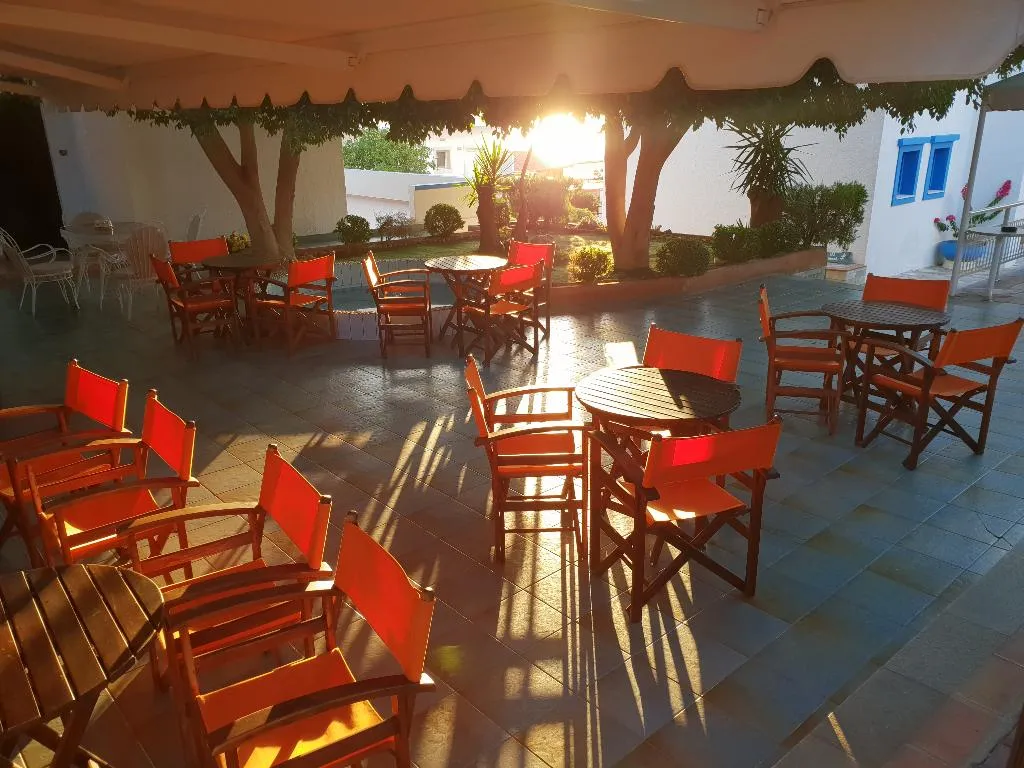 Restaurant, Amazones Villas Apartments, Crete