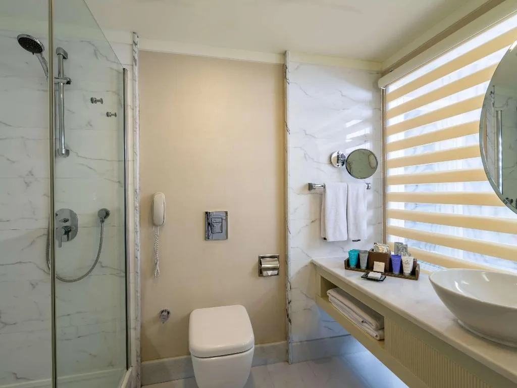 SUITE LAND VIEW Room, Rixos Downtown Antalya L.O.L.ThemePark Free Access, Antalya