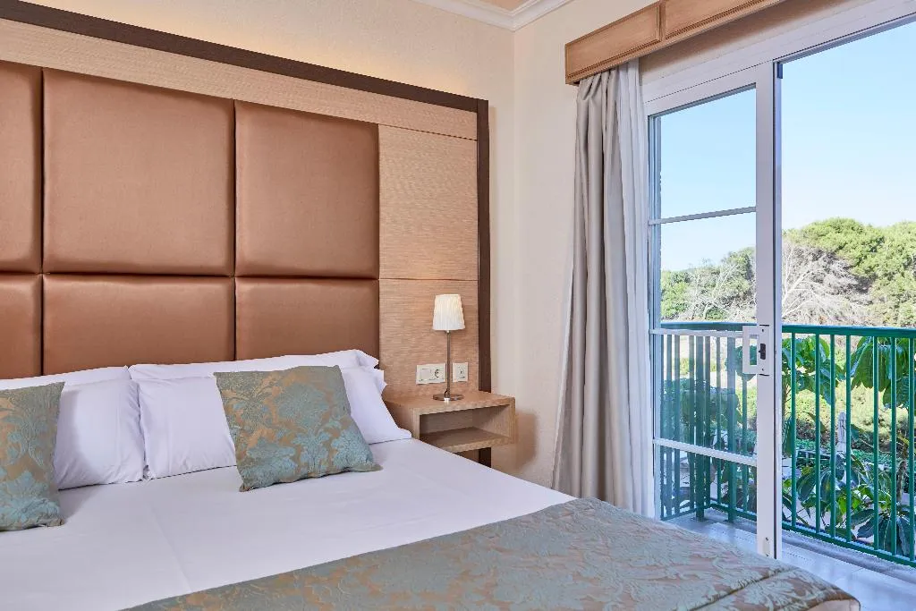 APARTMENT SIDE SEA VIEW ONE BEDROOM Room, Zafiro Cala Mesquida, Majorca