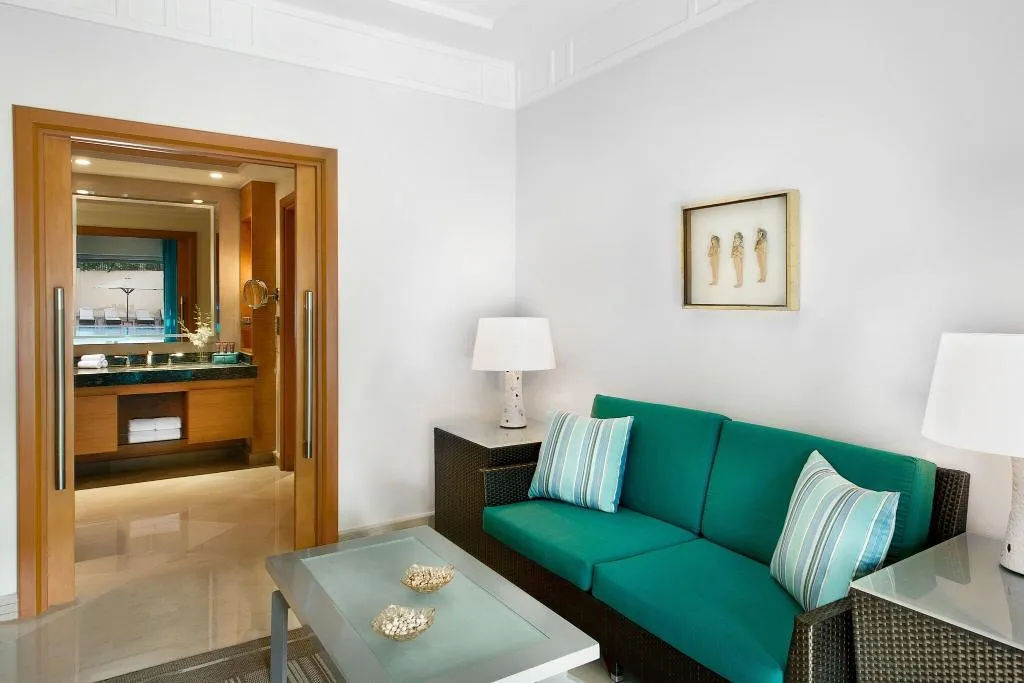 Room, The Nile Ritz-Carlton, Cairo, Cairo
