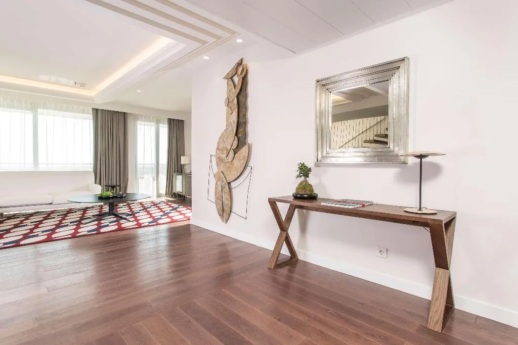 Room, NH Collection Madrid Eurobuilding, Madrid