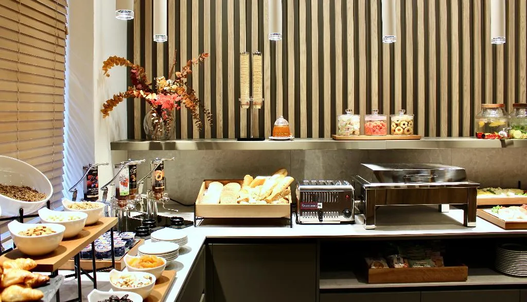 Restaurant, Hotel Mealba, Milan