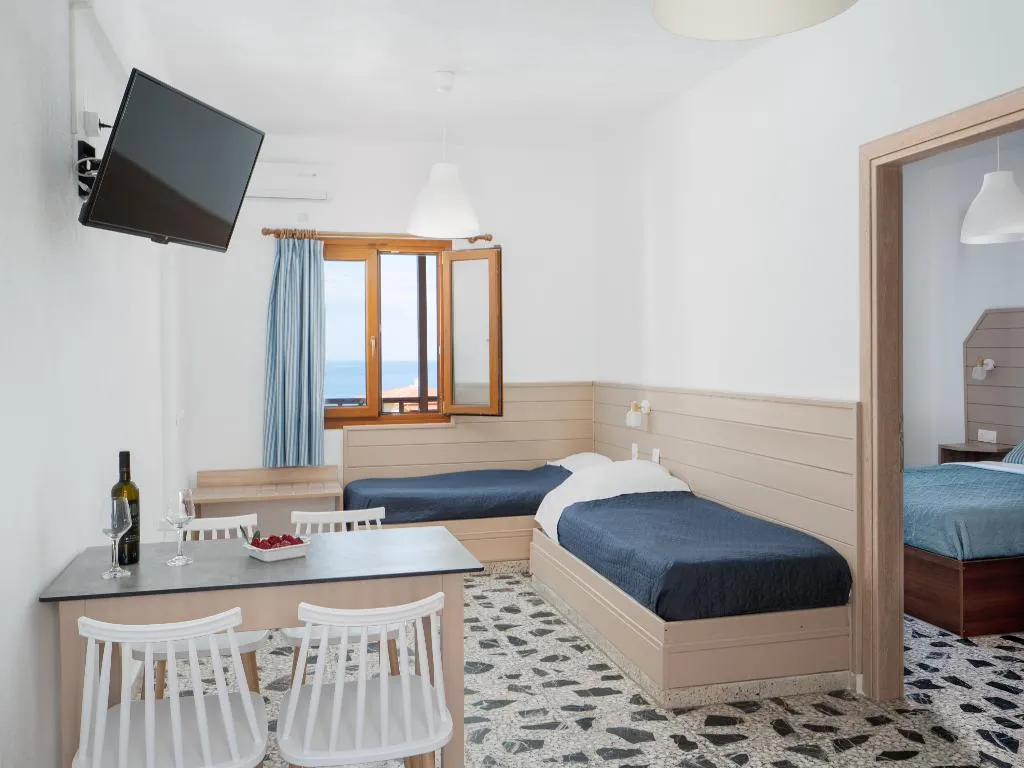 TRIPLE SEA VIEW POOL VIEW Room, Spiros-Soula Family Hotel & Thematic Suites, Crete