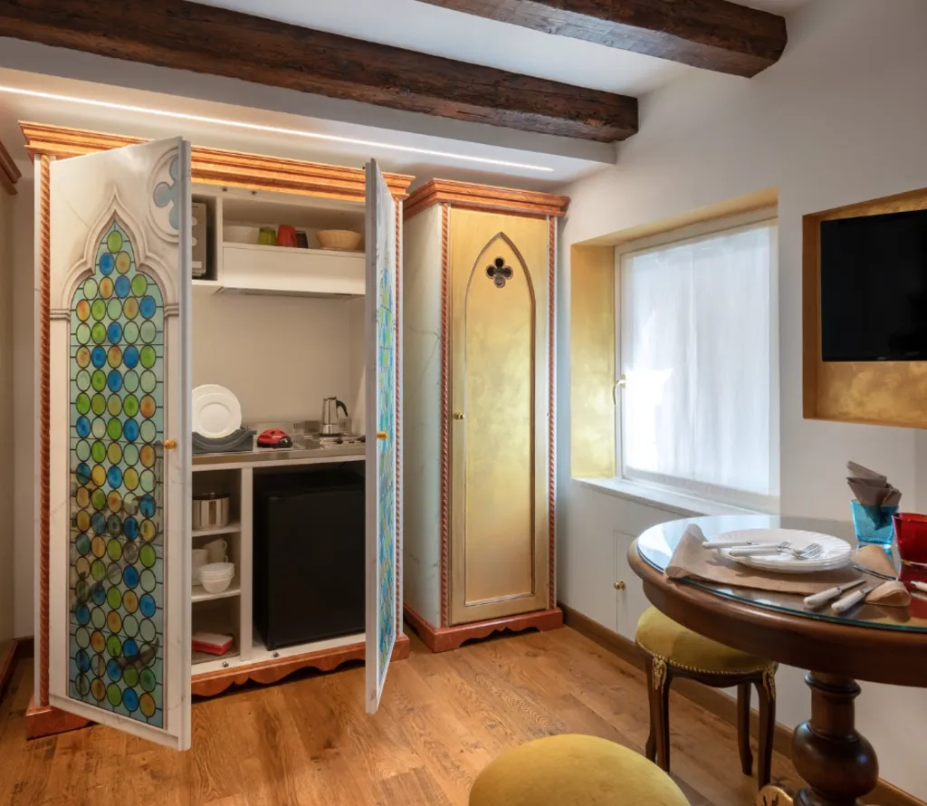 APARTMENT CAPACITY 4 Room, Giorgione Hotel, Venice