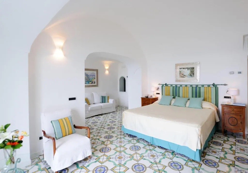 Room, Hotel Santa Caterina, Naples