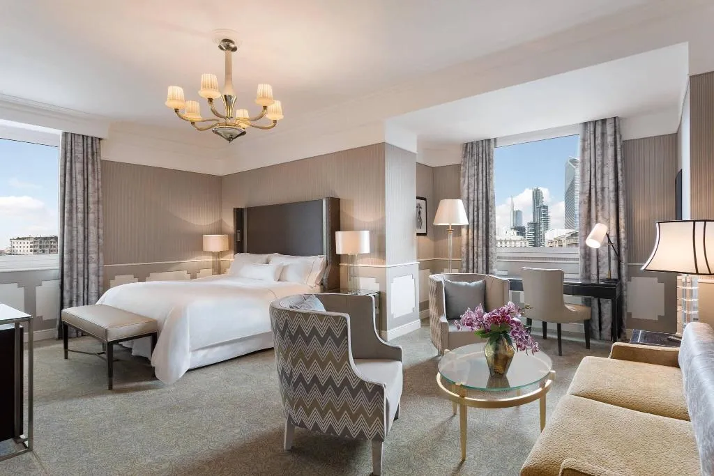 Room, The Westin Palace Milan, Milan
