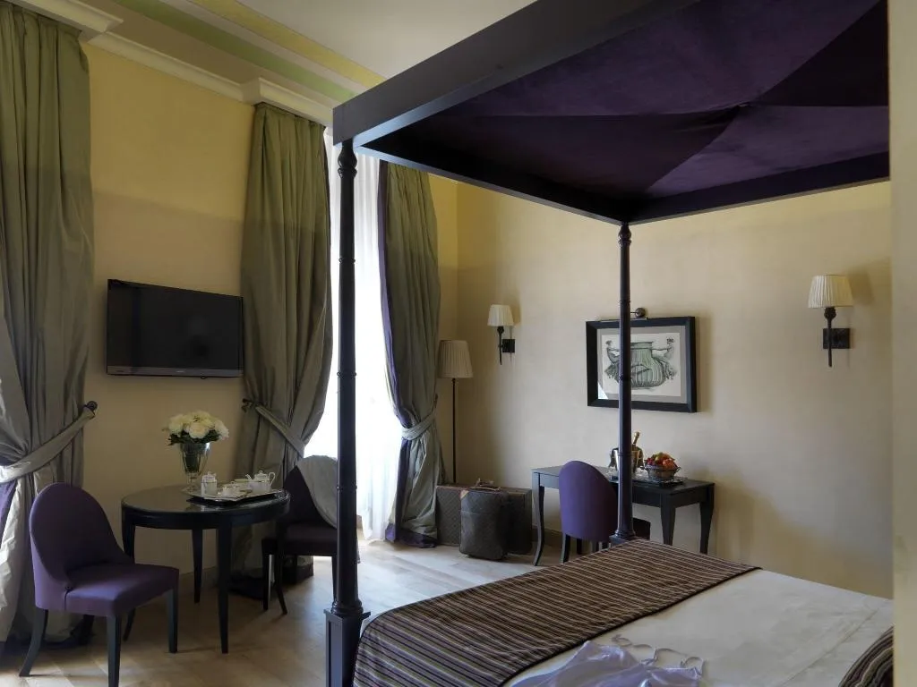 SUITE LUXURY Room, San Firenze Suites And Spa, Florence