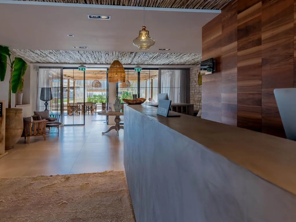 Lobby, Cumeja Beach Club & Hotel, Naples
