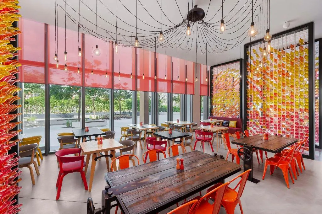 Restaurant, Hampton by Hilton Dubai Al Seef, Dubai