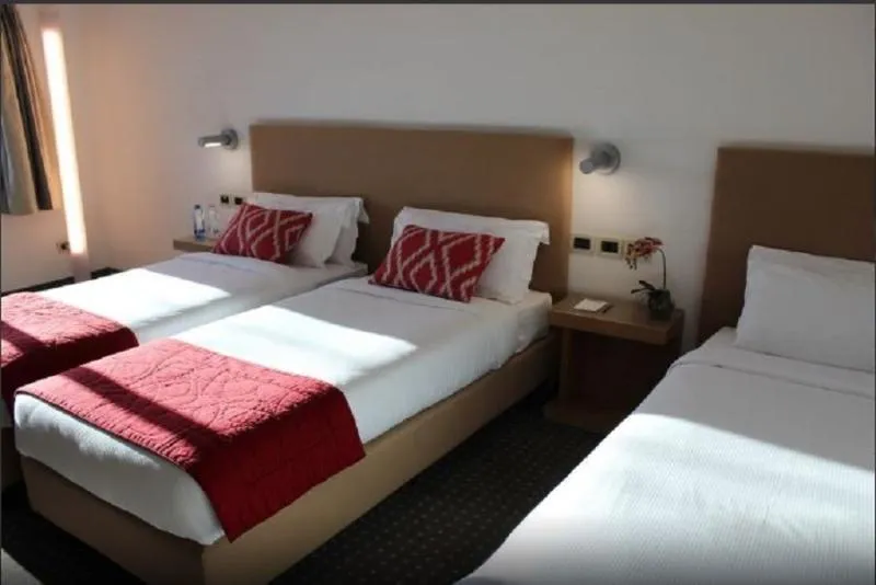 TRIPLE STANDARD Room, JR Hotels Gigli Firenze, Florence