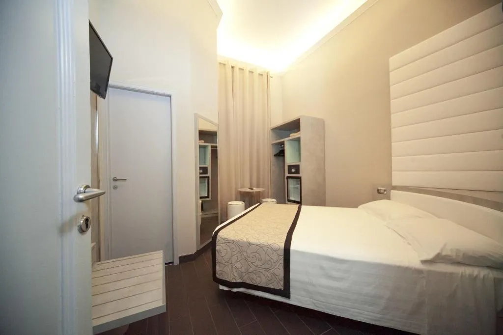 Room, Residenza Le Fonticine, Florence
