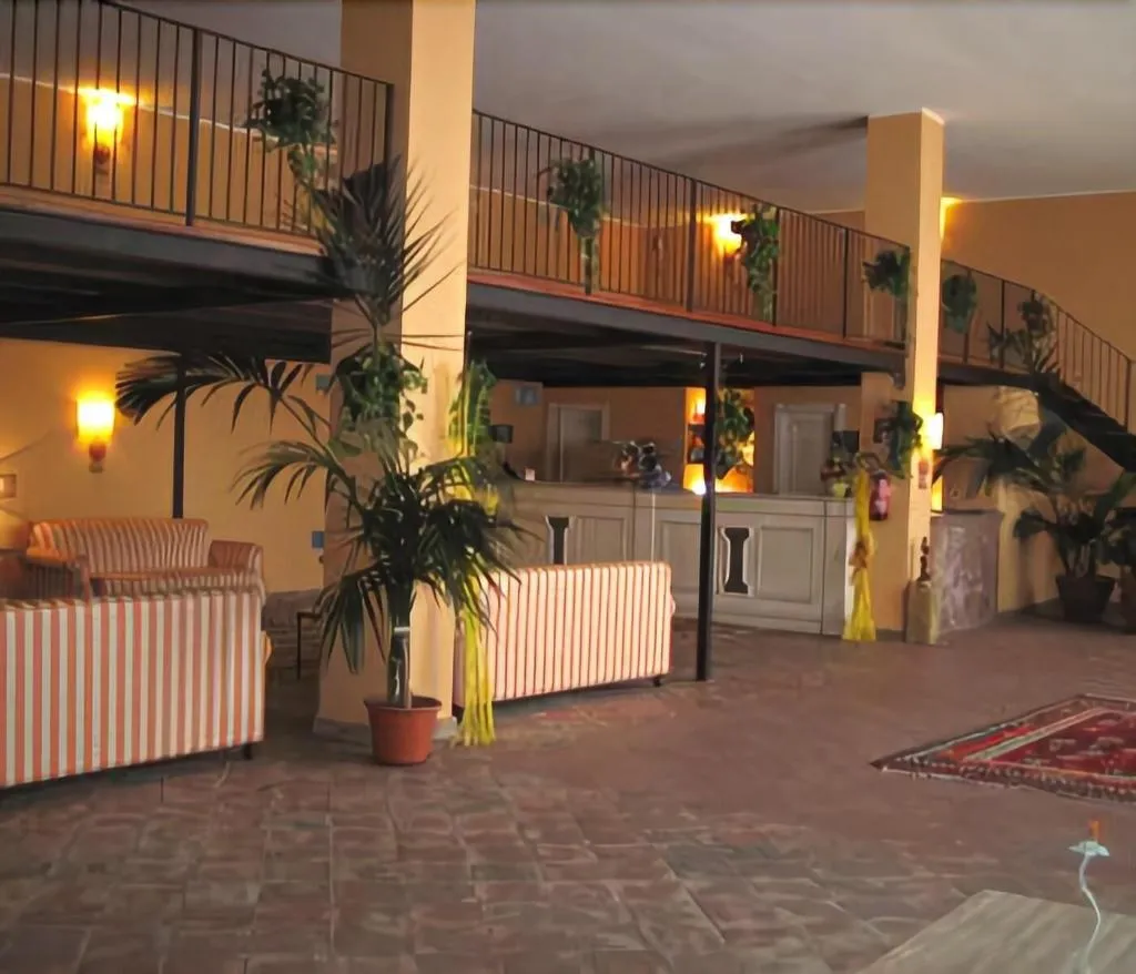 Lobby, Hotel Puntamajata, Catania