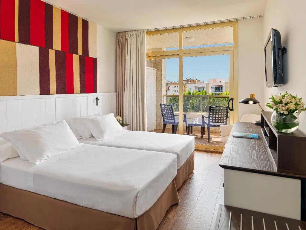 DOUBLE SINGLE USE SUPERIOR Room, H10 Salou Princess, Costa Dorada