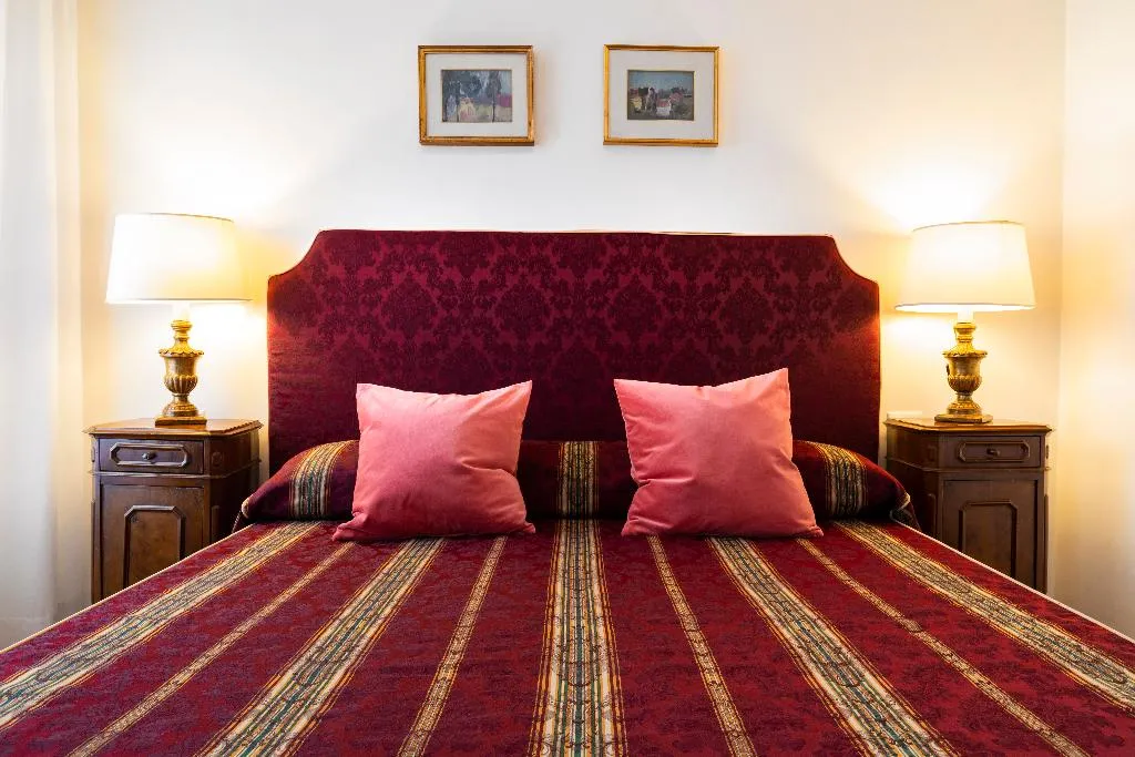 APARTMENT CAPACITY 2 ONE BEDROOM Room, Palazzo Schiavoni Residenza d'Epoca, Venice