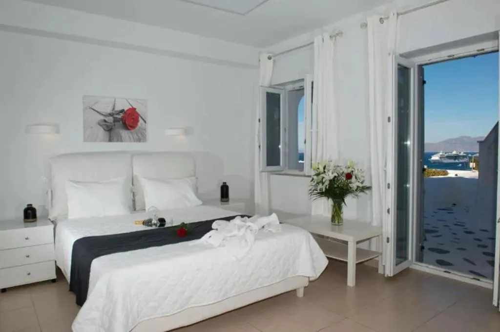 SUITE DELUXE SEA VIEW Room, Zannis Hotel, Mykonos