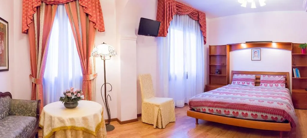 Room, Hotel Fabrizio, Venice