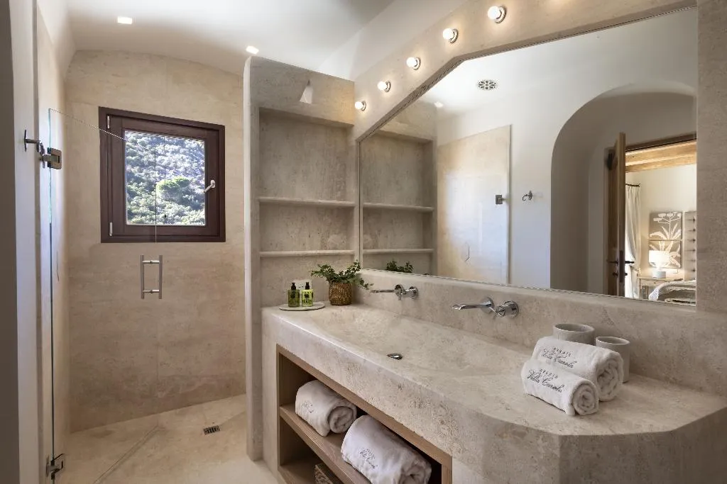 JUNIOR SUITE WITH PRIVATE POOL Room, Relais Villa Carola, Olbia