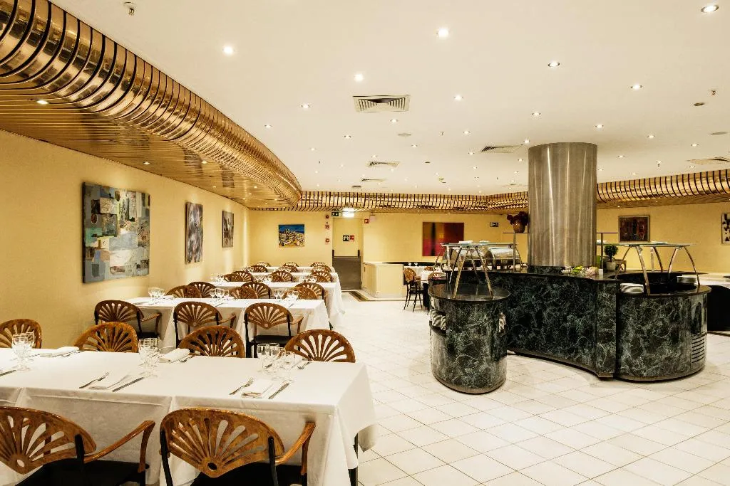 Restaurant, Holiday Inn Lisbon Continental, Lisbon
