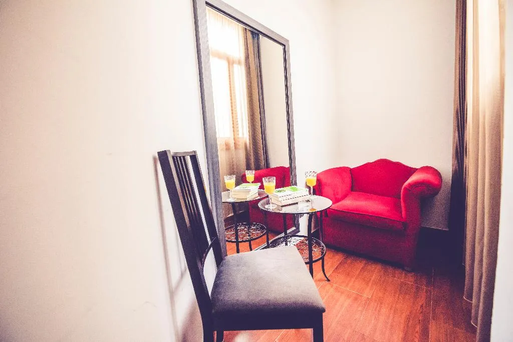 DOUBLE STANDARD Room, Hostal Sol Los Angeles, Madrid