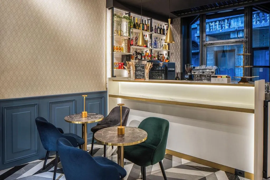 Restaurant, Hotel London, Milan
