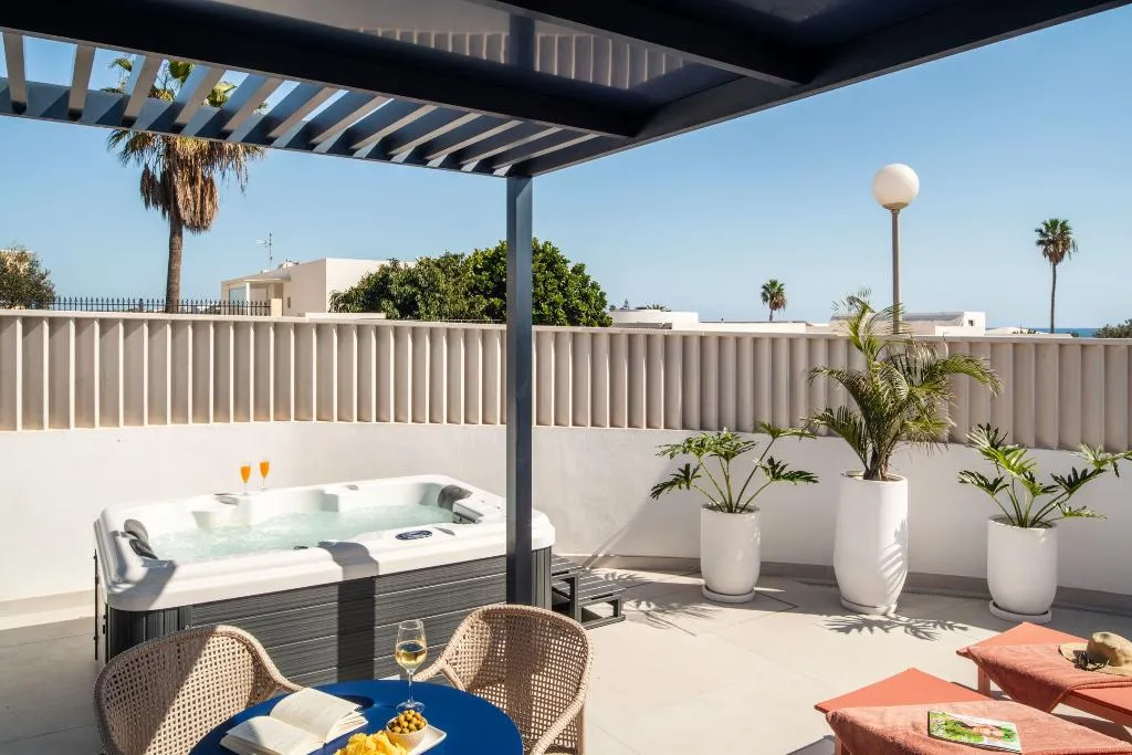 APARTMENT STANDARD Room, Nazaret Beach, Lanzarote