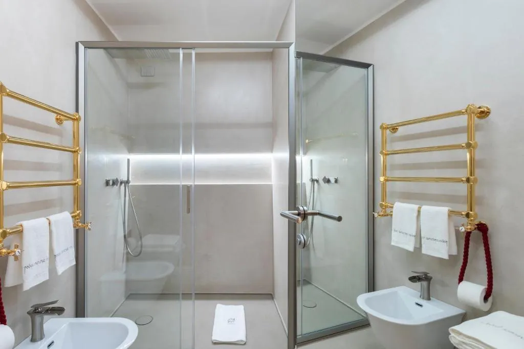 SUITE CAPACITY 3 Room, Poesis Experience Hotel, Rome