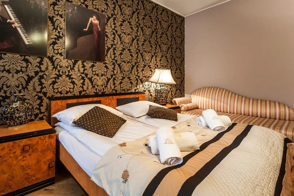 Double or Twin DELUXE Room, Aparthotel Vicini, Krakow