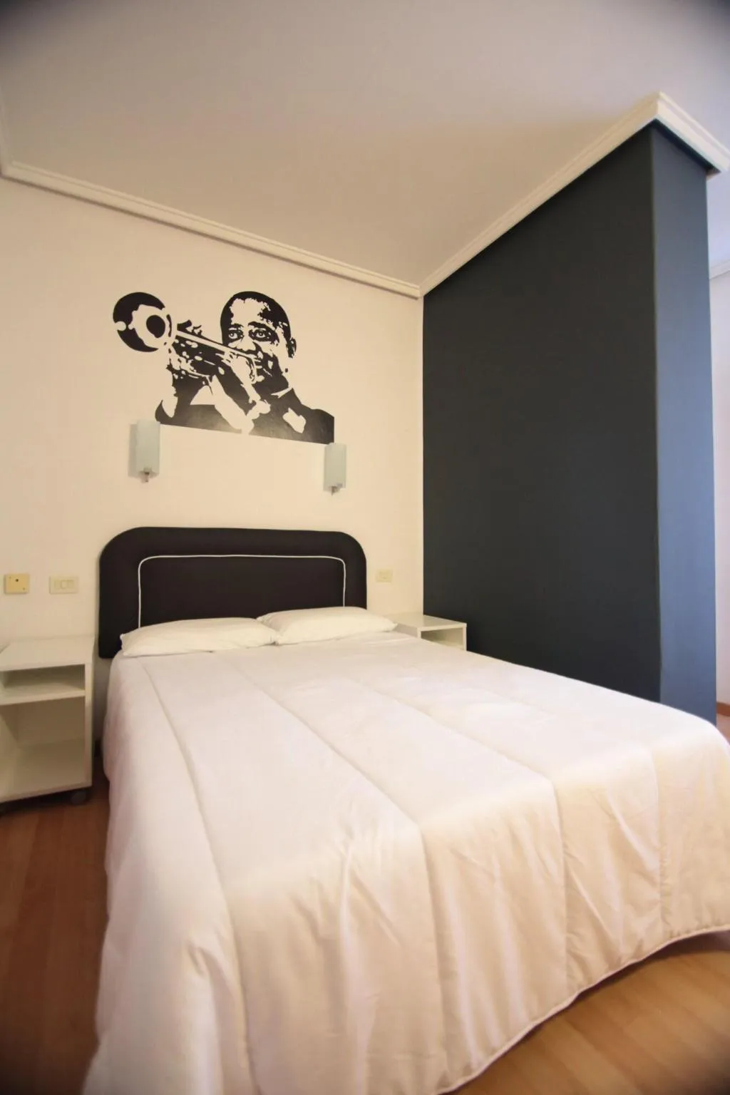 DOUBLE STANDARD Room, Casual de la Música Valencia, Valencia