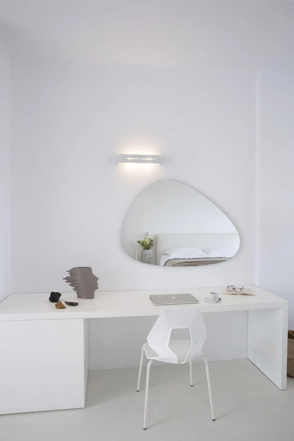 Room, May Seven Suites Hotel, Santorini