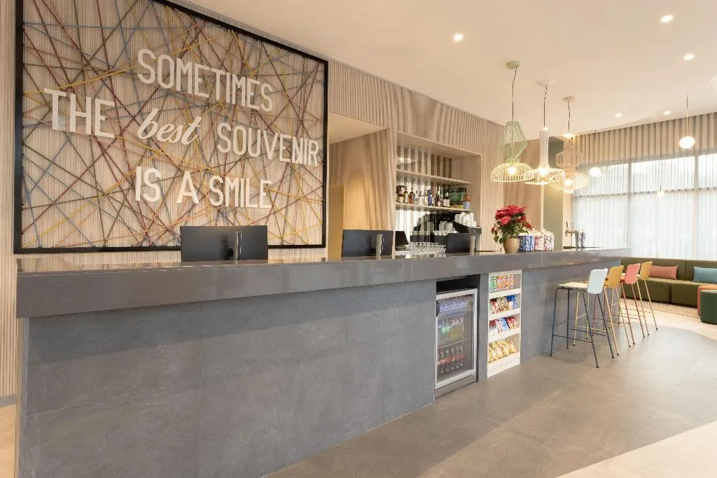 Lobby, Hampton By Hilton Malaga Martiricos, Costa Del Sol