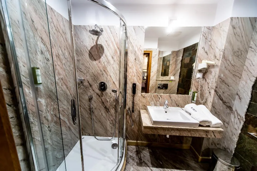 Double or Twin STANDARD Room, Hotel Rubinstein, Krakow