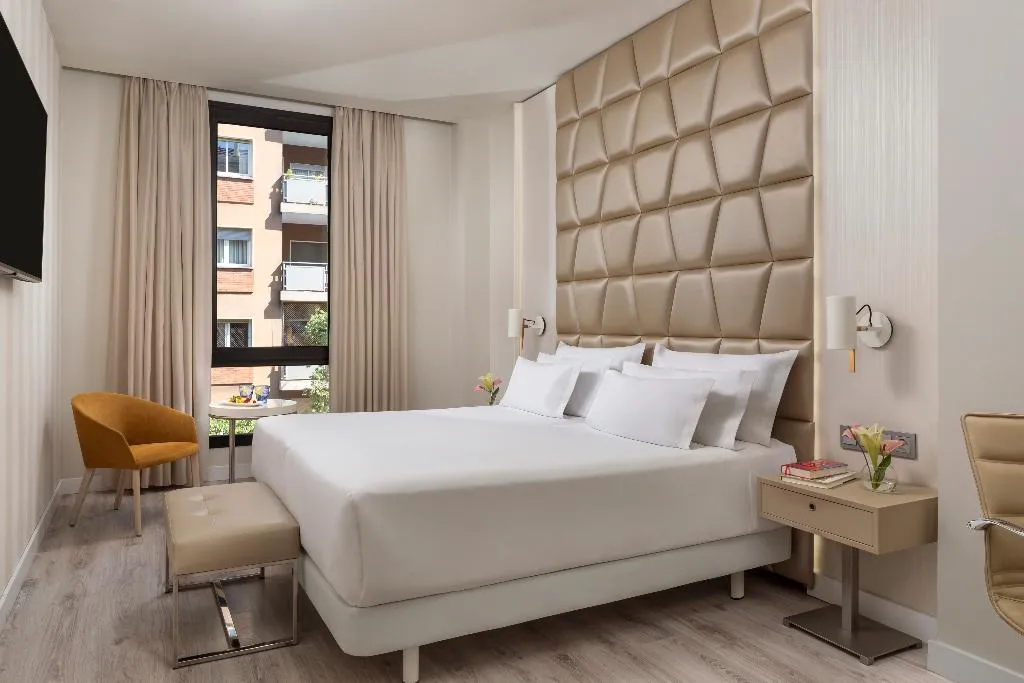 FAMILY ROOM FOUR BEDROOMS Room, NH Collection Barcelona Podium, Barcelona