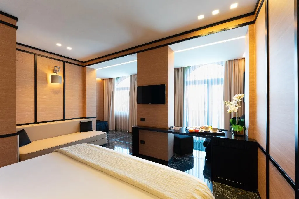 JUNIOR SUITE CAPACITY 4 ONE BEDROOM Room, Il Gabbiano, Naples