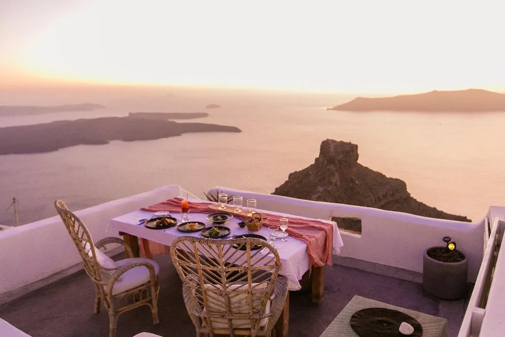 Terrace, Sophia Luxury Suites, Santorini