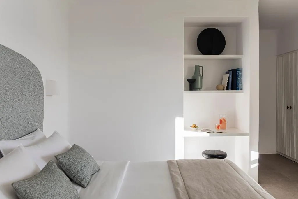 SUITE SUPERIOR CAPACITY 3 Room, Canaves Oia Suites, Santorini