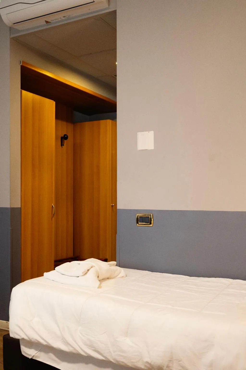 TRIPLE STANDARD Room, Scheppers Hotel, Rome